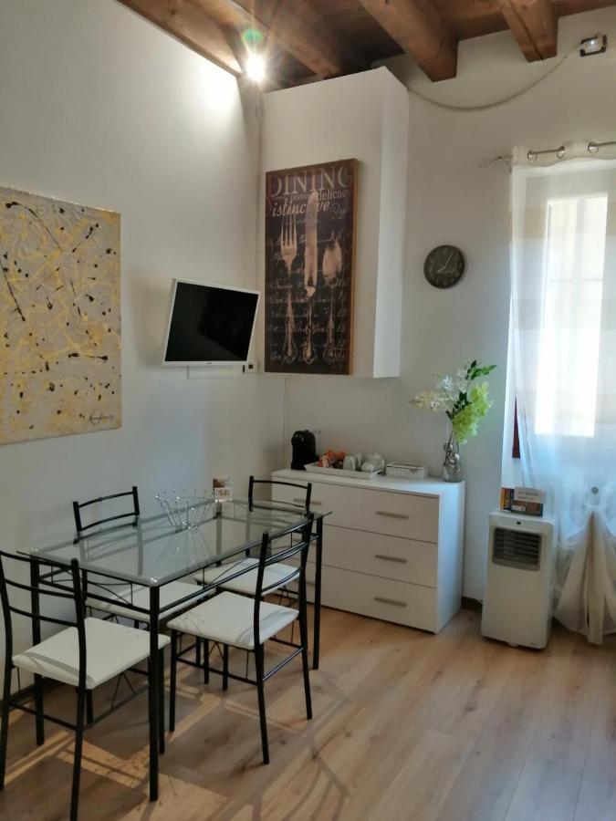 Castle View Lodge Intero Appartamento Verona Centro Storico Εξωτερικό φωτογραφία