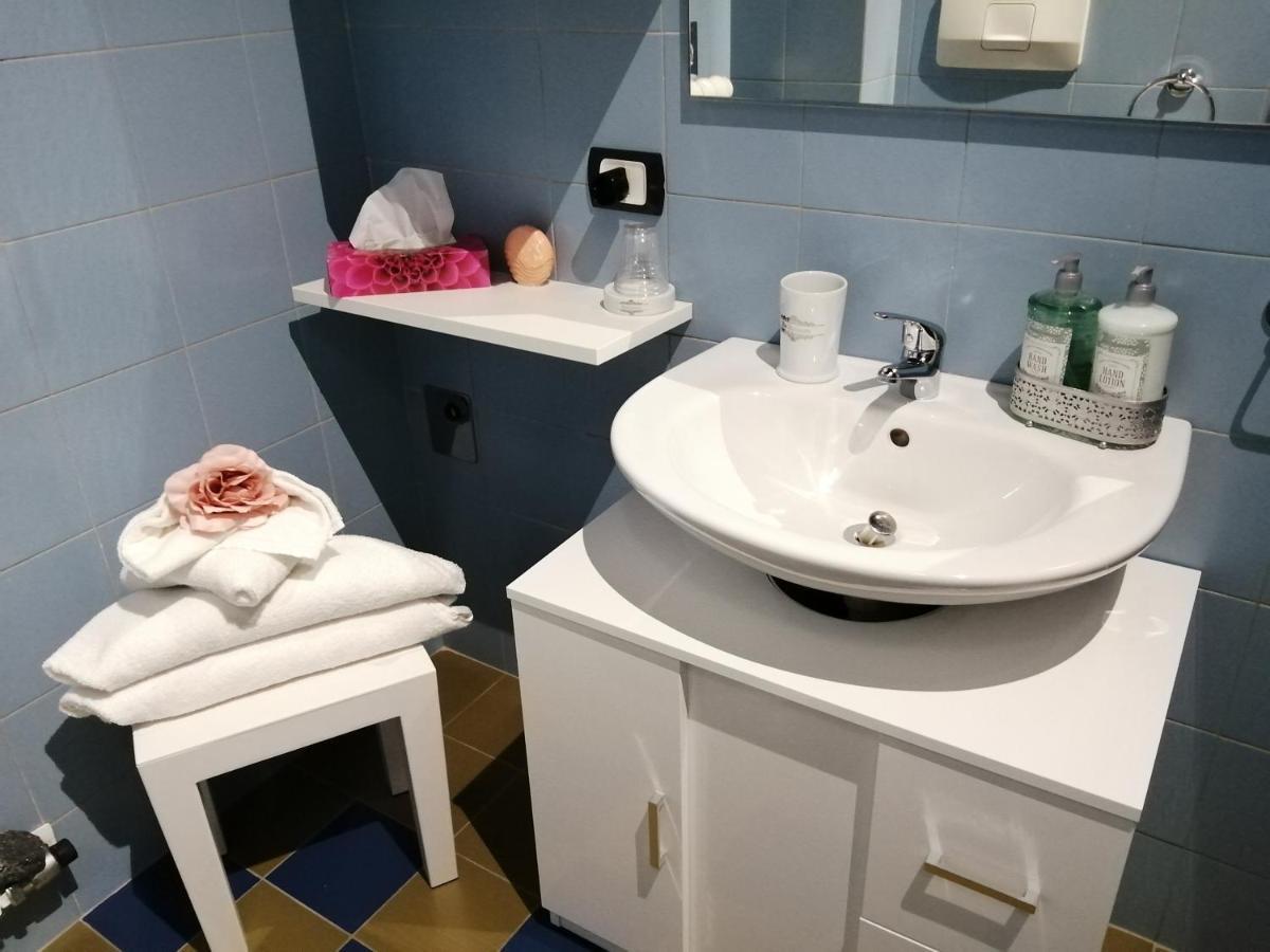 Castle View Lodge Intero Appartamento Verona Centro Storico Εξωτερικό φωτογραφία